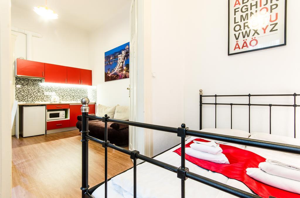 Like Home - City Center - Style Apartment بودابست المظهر الخارجي الصورة