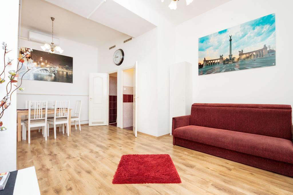 Like Home - City Center - Style Apartment بودابست المظهر الخارجي الصورة