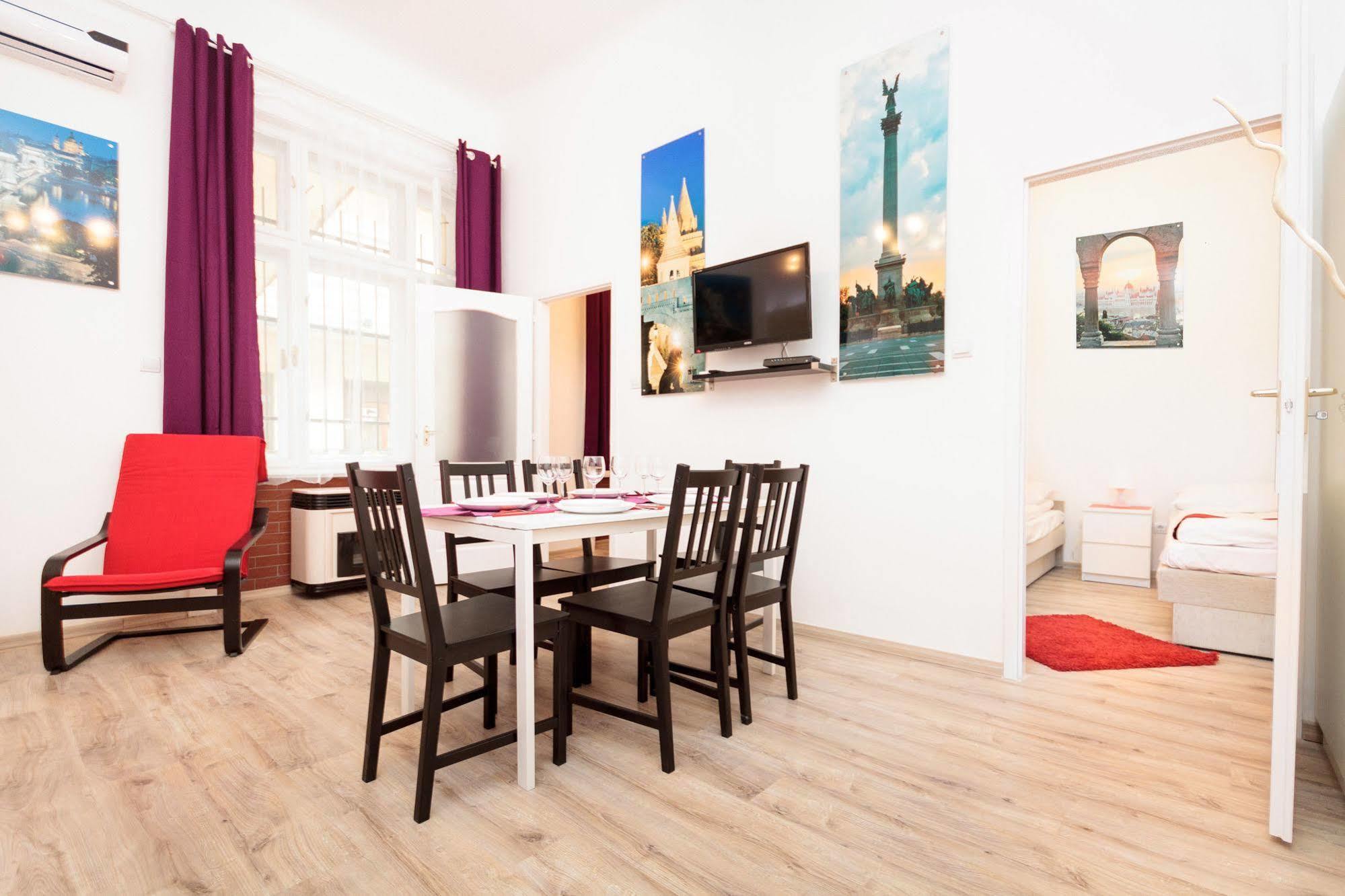 Like Home - City Center - Style Apartment بودابست المظهر الخارجي الصورة