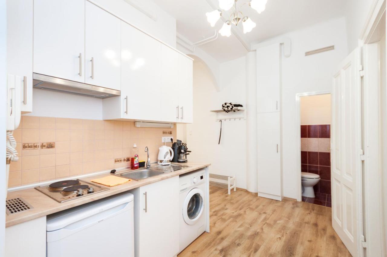 Like Home - City Center - Style Apartment بودابست المظهر الخارجي الصورة