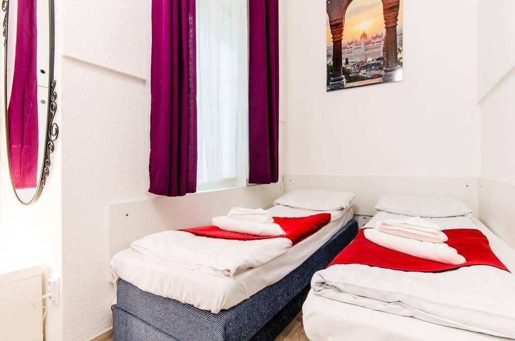 Like Home - City Center - Style Apartment بودابست المظهر الخارجي الصورة